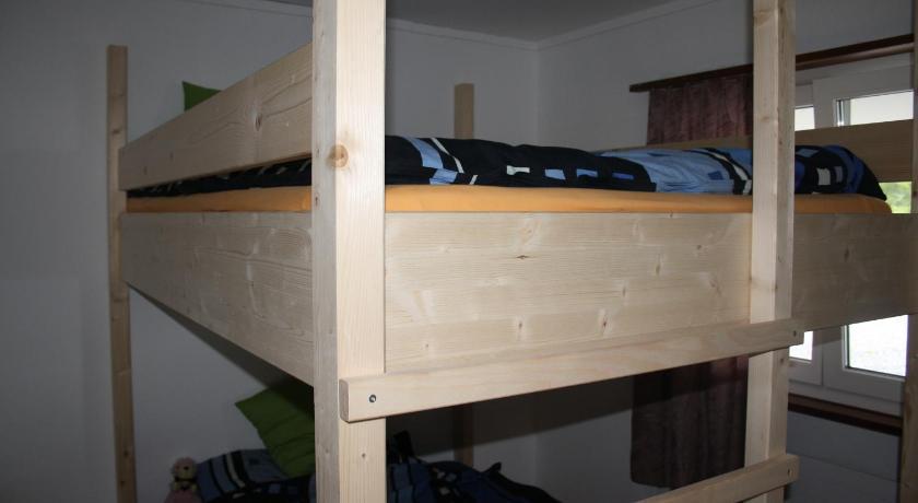 Hostel Sporti Grusch Zimmer foto