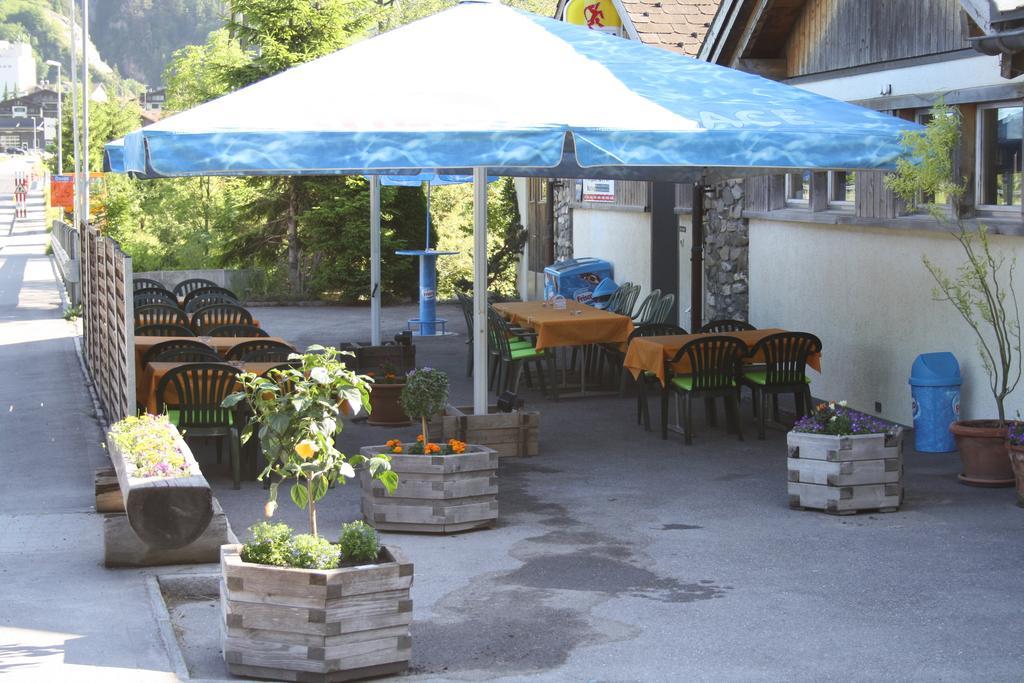 Hostel Sporti Grusch Exterior foto